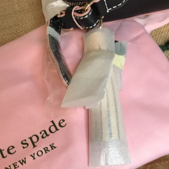 NWT Kate Spade anytime medium shoulder bag. - Picture 11 of 12